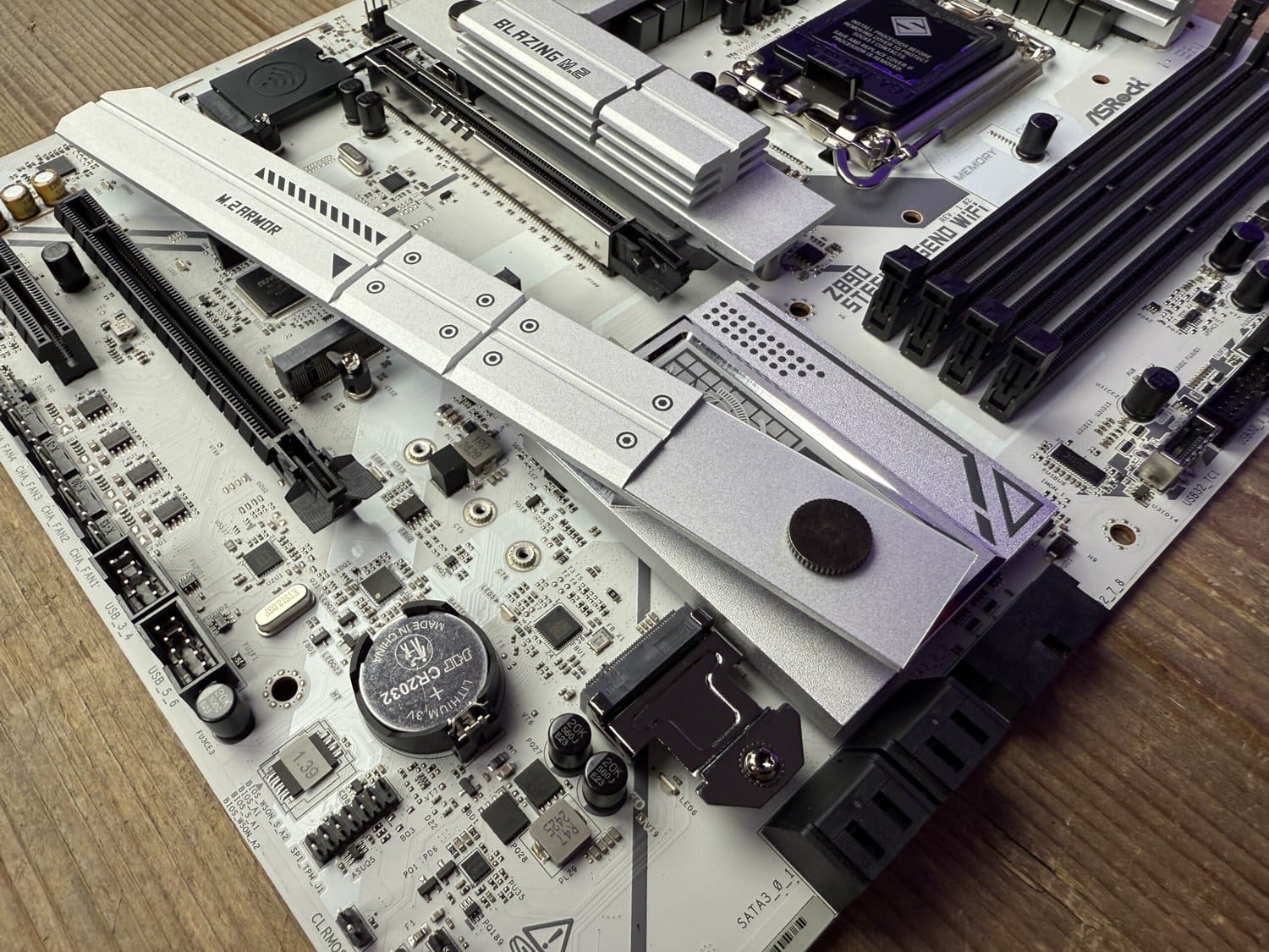 ASRock Z890 Steel Legend WiFi_2_3 12