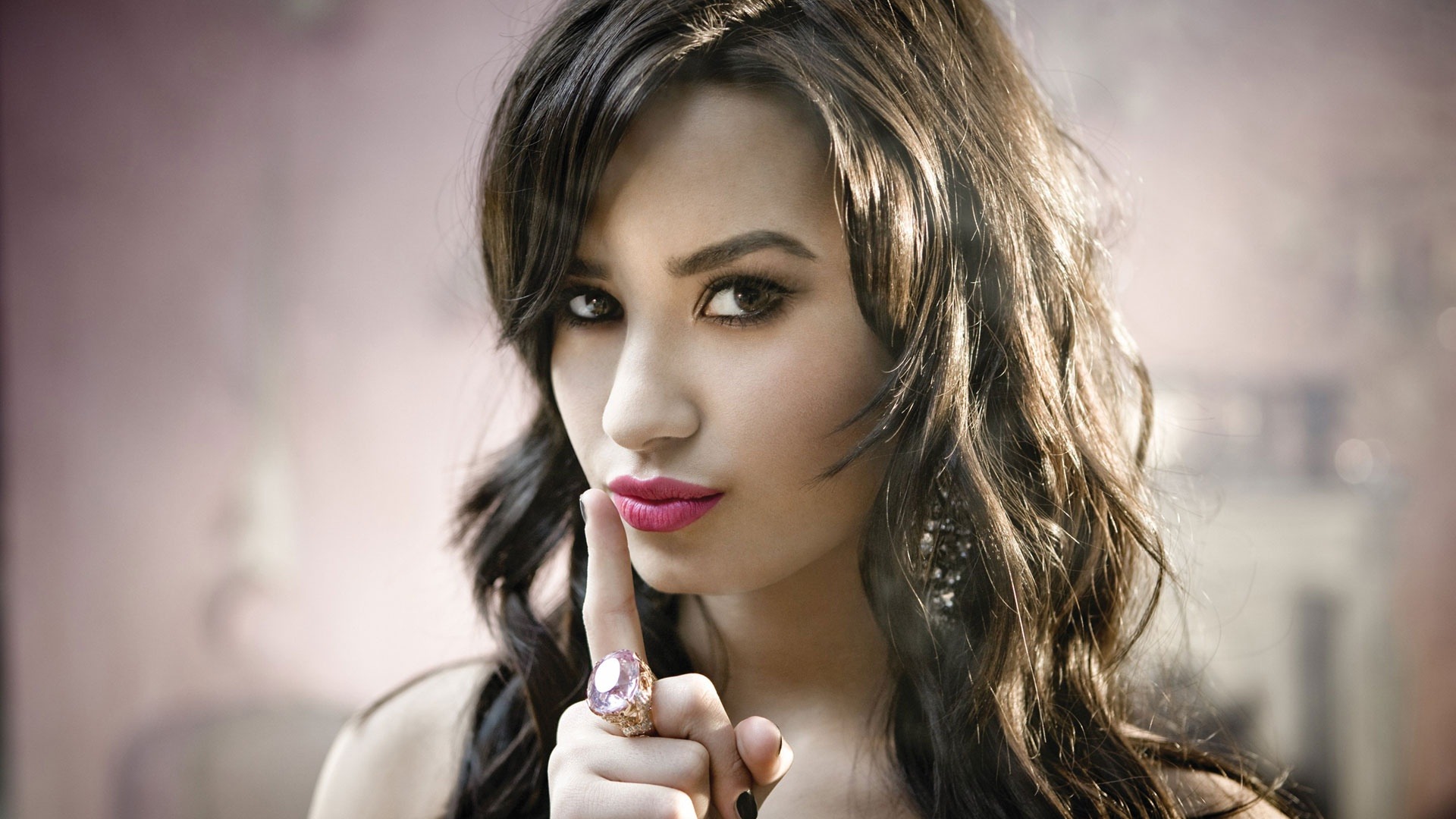 Demi Lovato 4